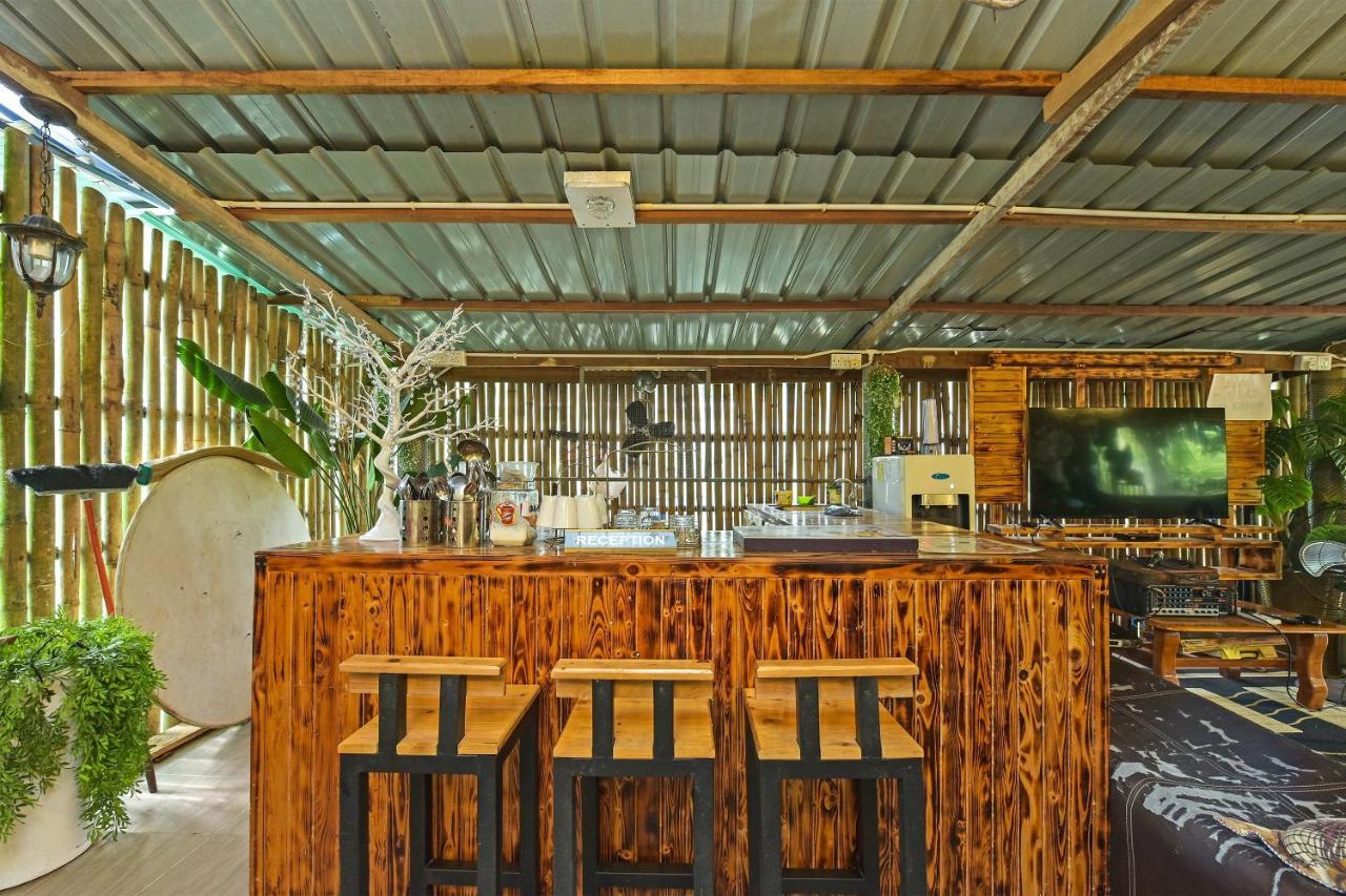 Oyo 90636 Teratak Zakiah Chalet 제란투트 외부 사진